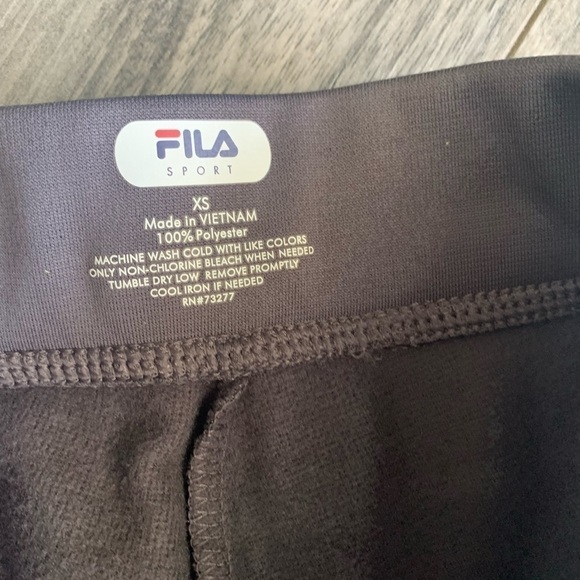 NWT Fila sport workout track retro yoga pants. Gray XS - Picture 4 of 5